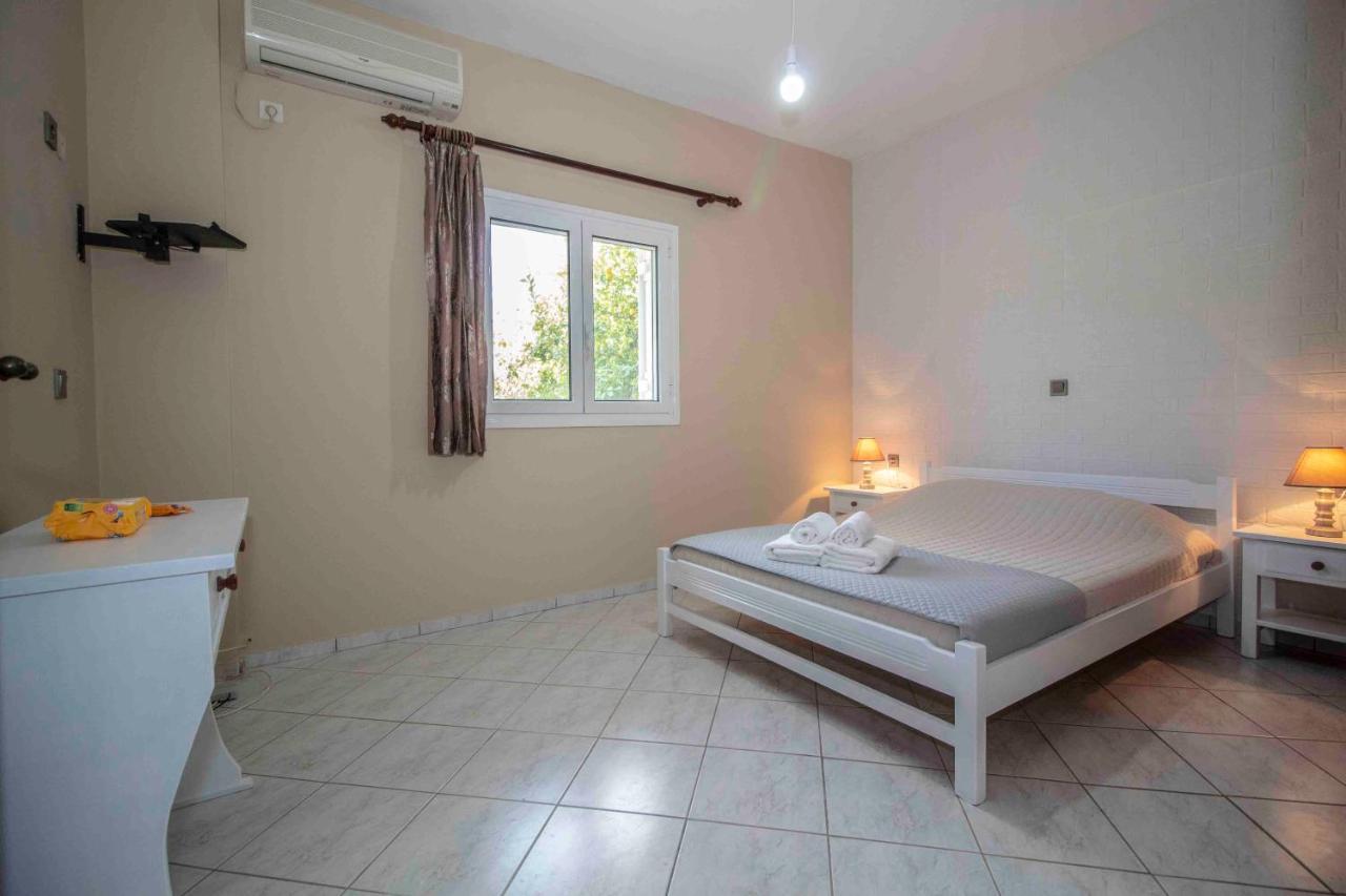 Laconian Collection # Gytheio Sea View Kostantinos Apartment# Szeliníca Kültér fotó